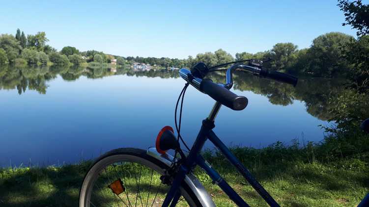 Fahrrad am See